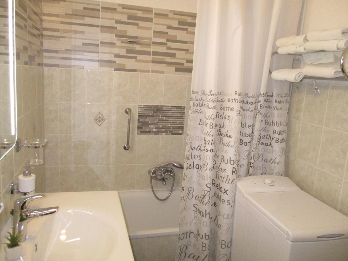 פץ' Ferencesek Apartman מראה חיצוני תמונה