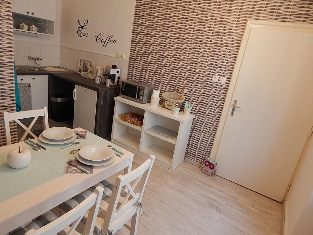 פץ' Ferencesek Apartman מראה חיצוני תמונה