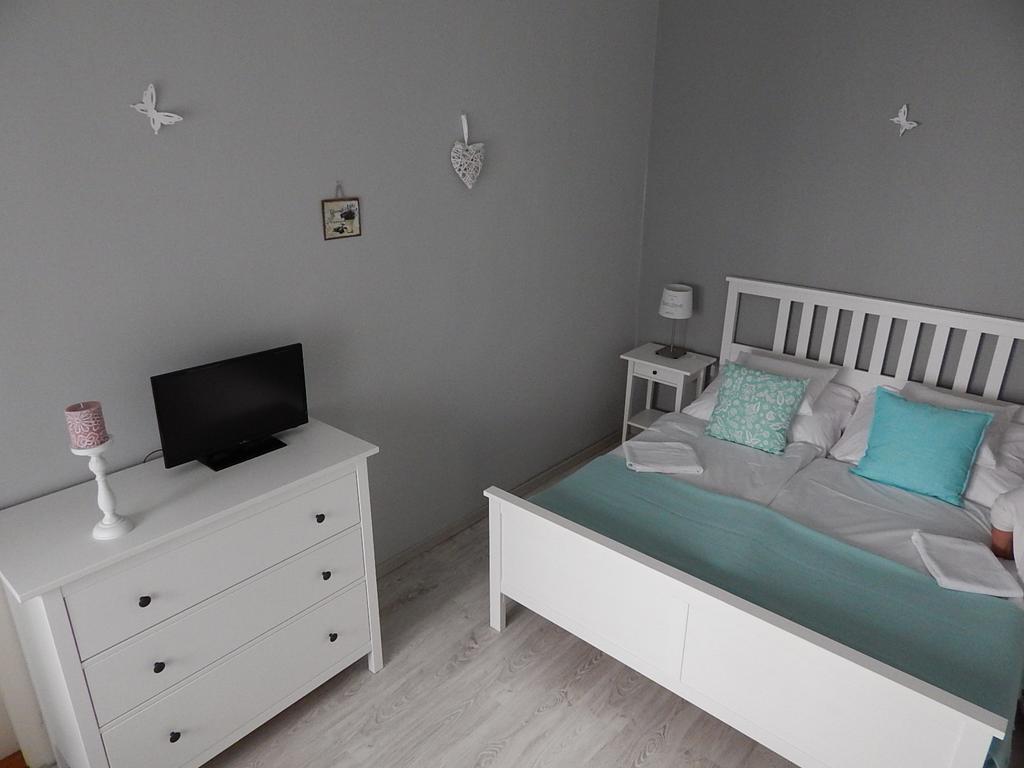 פץ' Ferencesek Apartman מראה חיצוני תמונה